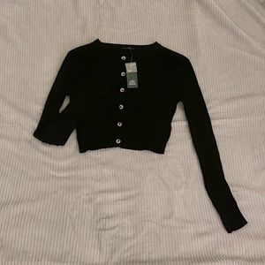 Cute short sweater size large!